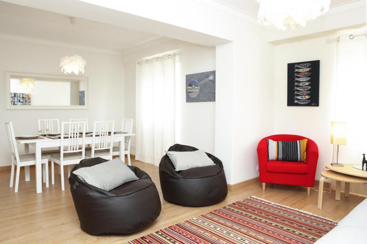 Family Central Apartment In São Pedro do Estoril Exterior foto